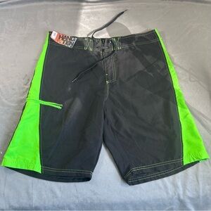 Hang Ten Men's Solid Non-Stretch Board shorts size 34 NWT